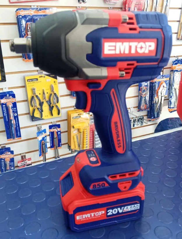 LLAVE DE IMPACTO 850 N.M